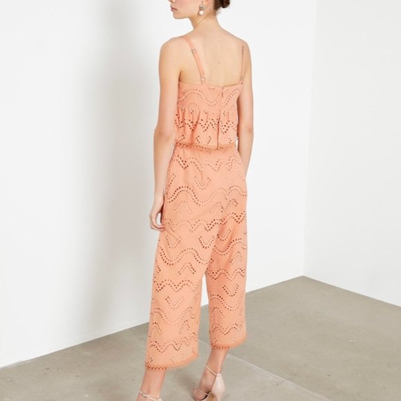 overalls - Picture 3 of 9